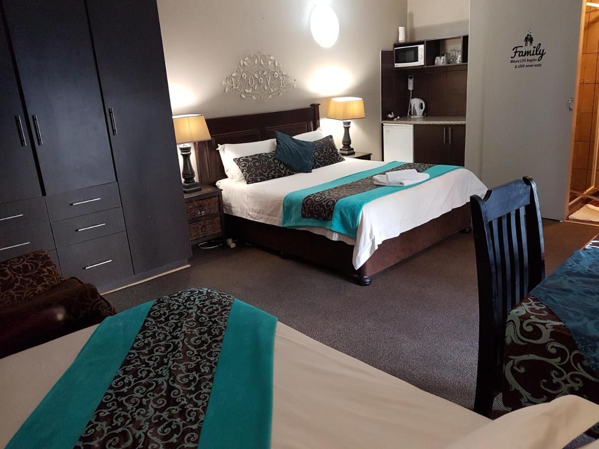 Gemstone Guest House クラークスドープ エクステリア 写真